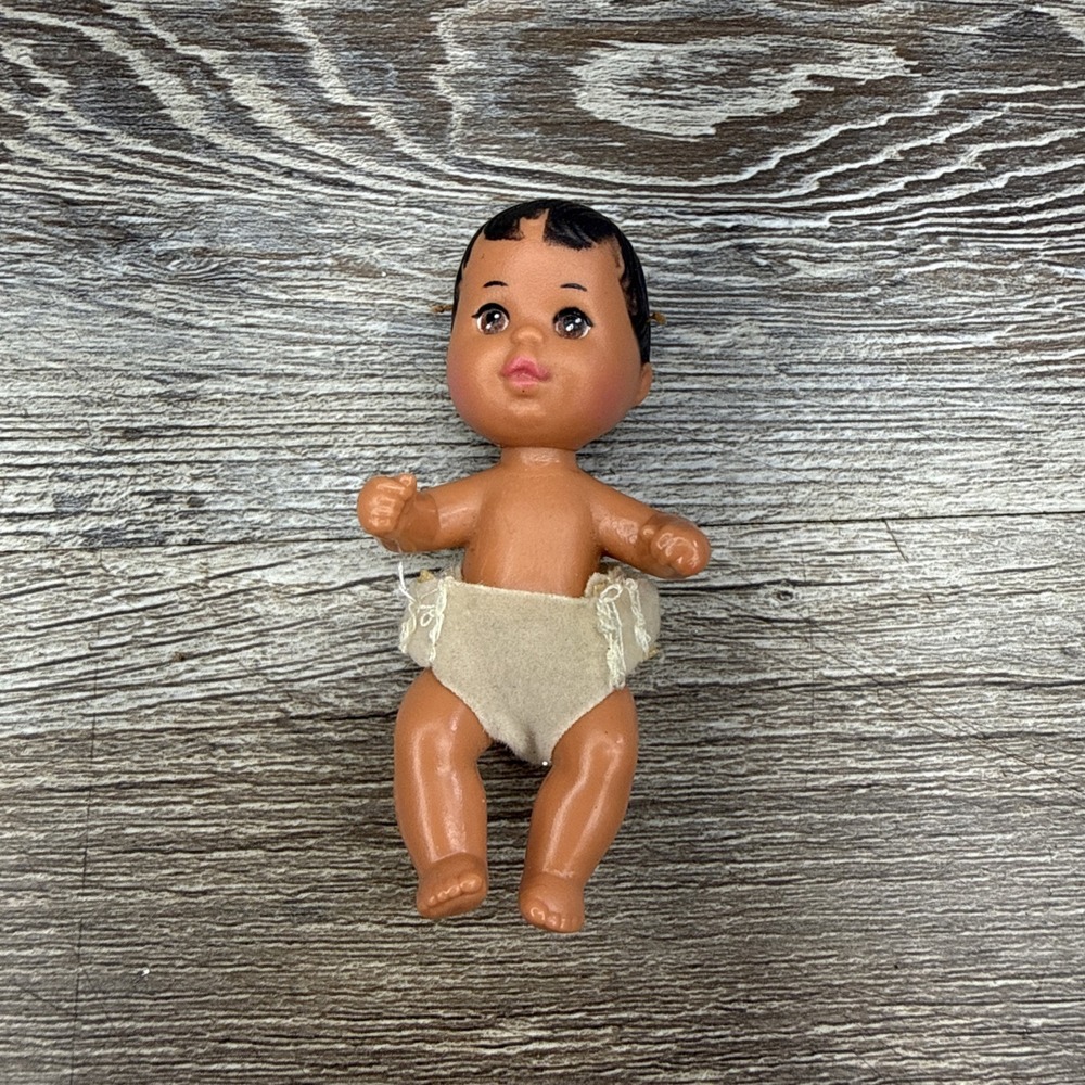 Vintage 1973 AA Barbie BABY Krissy DOLL - Cute MATTEL 3" Brown AFRICAN American